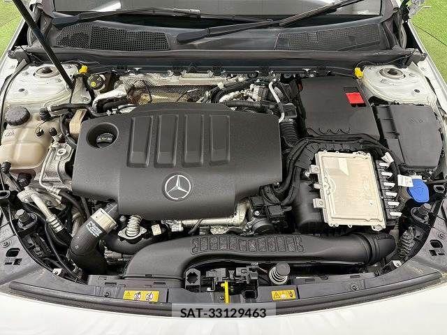 Mercedes Benz CLA-CLASS 2019-11 8336723-19