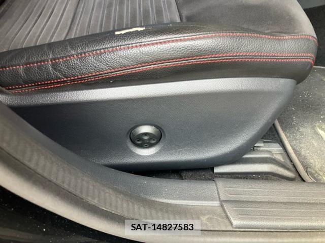 Mercedes Benz CLA-CLASS 2014-06 8366928-12