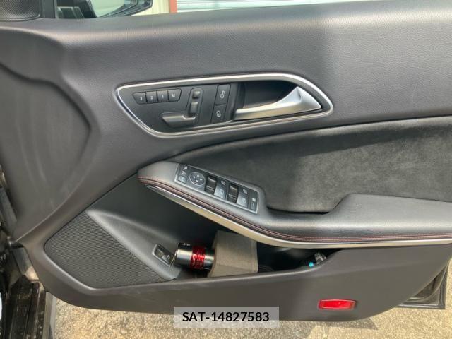 Mercedes Benz CLA-CLASS 2014-06 8366928-14