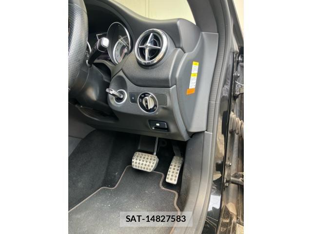 Mercedes Benz CLA-CLASS 2014-06 8366928-16