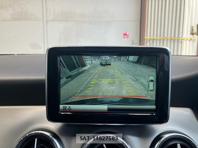 Mercedes Benz CLA-CLASS 2014-06 8366928-24