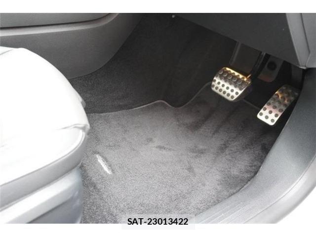 Mercedes Benz CLA-CLASS 2019-12 8366927-29