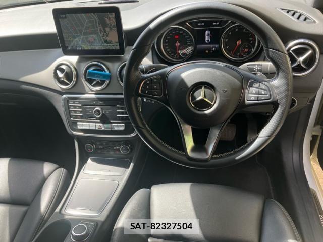 Mercedes Benz CLA-CLASS 2017-10 8371852-14