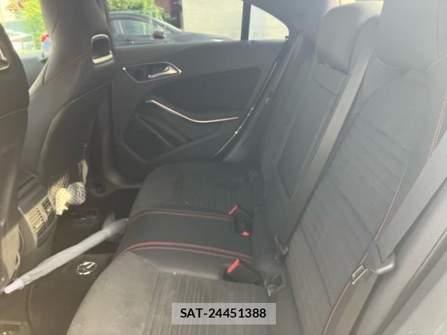 Mercedes Benz CLA-CLASS 2016-11 8371851-8