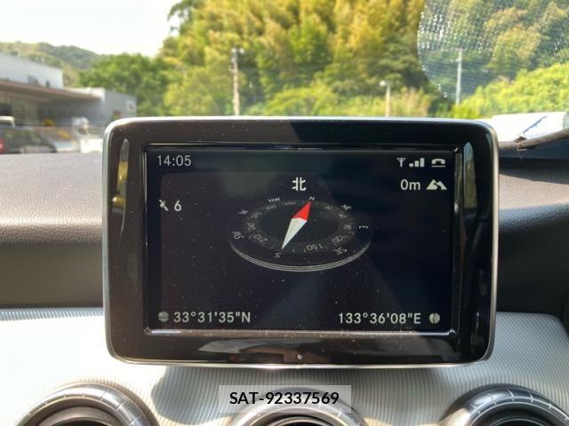Mercedes Benz CLA-CLASS 2013-12 8413528-19