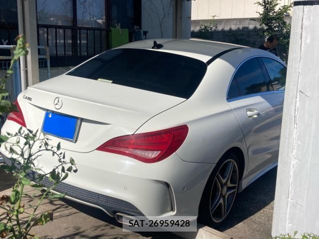 Mercedes Benz CLA-CLASS 2014-02 8438411-1
