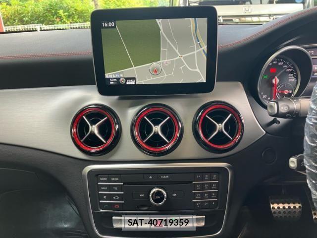 Mercedes Benz CLA-CLASS 2018-03 8438404-18