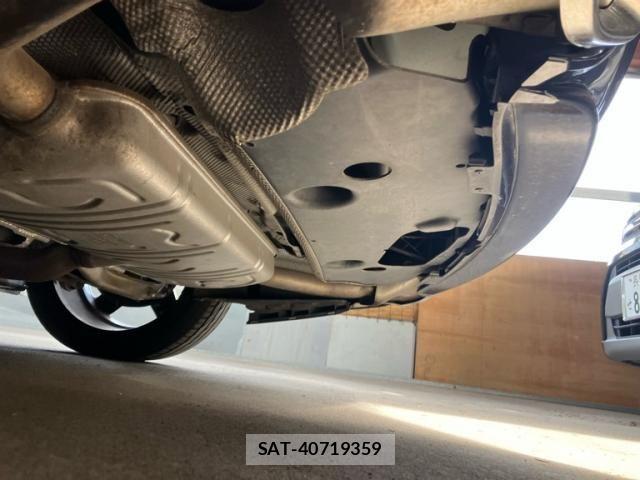 Mercedes Benz CLA-CLASS 2018-03 8438404-6