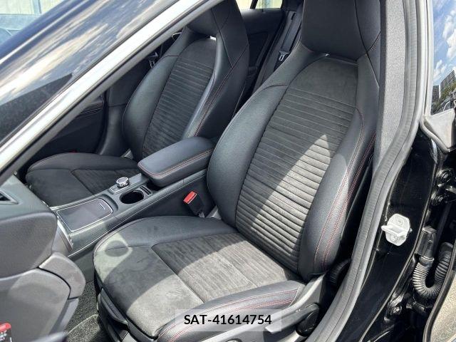 Mercedes Benz CLA-CLASS 2017-03 8525702-6