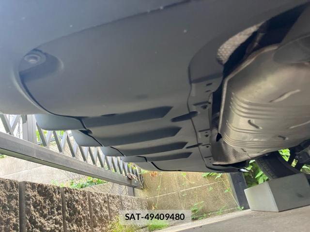 Mercedes Benz CLA-CLASS 2020-06 8562621-9