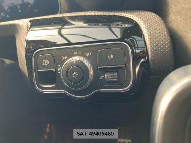 Mercedes Benz CLA-CLASS 2020-06 8562621-17