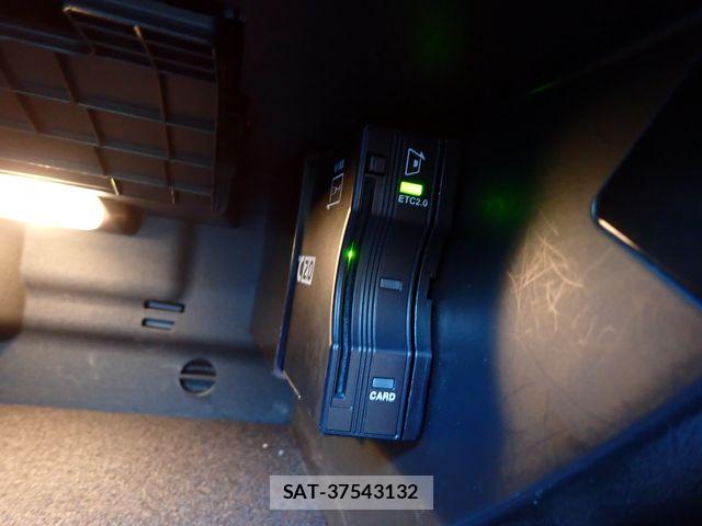 Mercedes Benz CLA-CLASS 2021-09 8627646-22