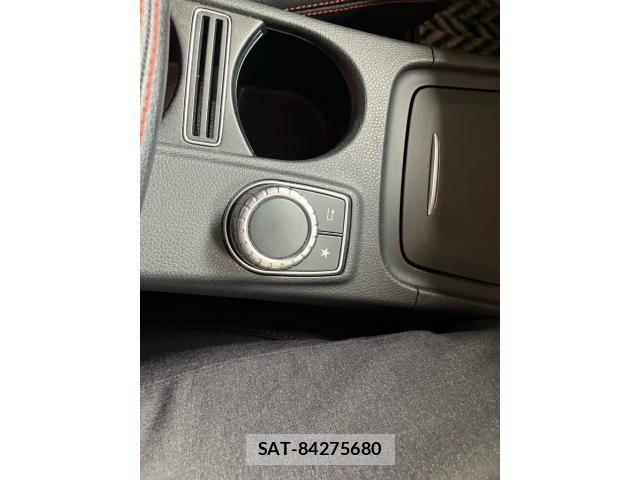 Mercedes Benz CLA-CLASS 2015-06 8666483-16
