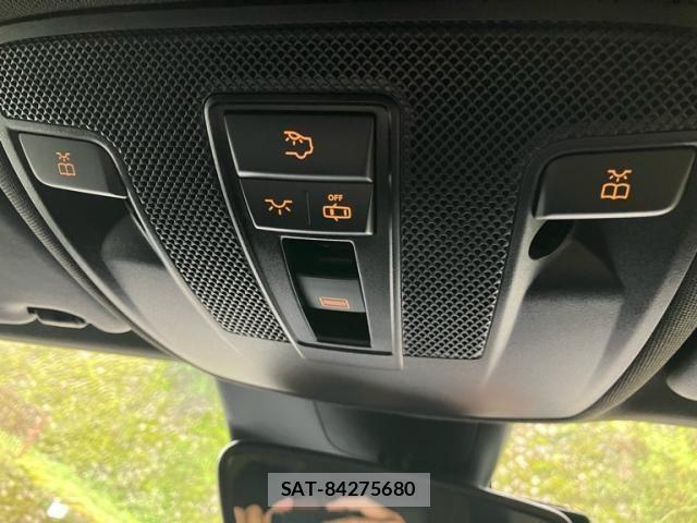 Mercedes Benz CLA-CLASS 2015-06 8666483-17