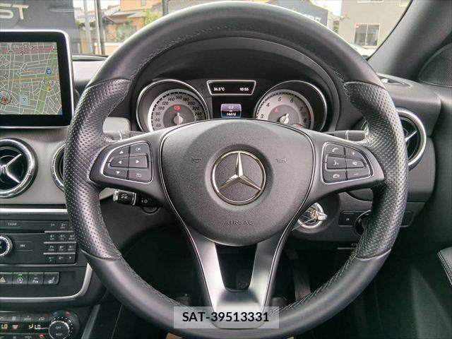 Mercedes Benz CLA-CLASS 2016-03 8685931-9