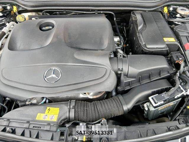 Mercedes Benz CLA-CLASS 2016-03 8685931-27