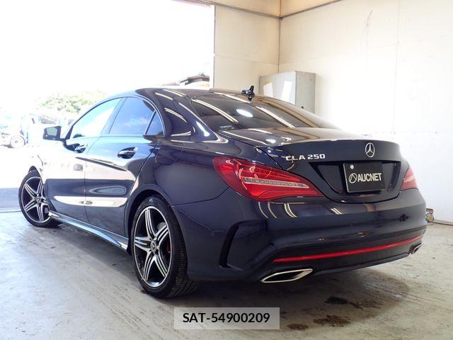Mercedes Benz CLA-CLASS 2018-02 8743817-2
