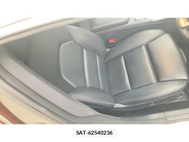 Mercedes Benz CLA-CLASS 2018-04 8743823-9