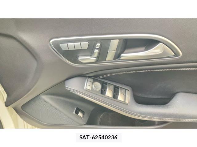Mercedes Benz CLA-CLASS 2018-04 8743823-14