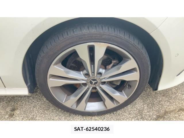 Mercedes Benz CLA-CLASS 2018-04 8743823-6
