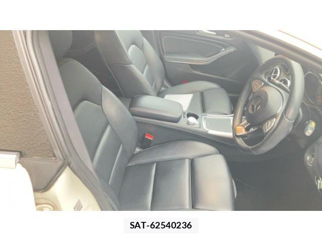Mercedes Benz CLA-CLASS 2018-04 8743823-8
