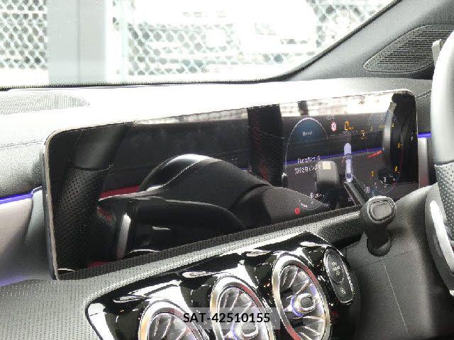 Mercedes Benz CLA-CLASS 2019-12 8743821-9