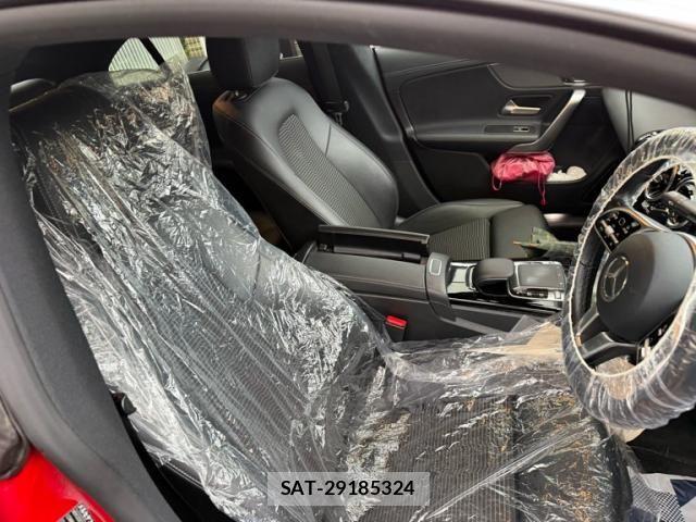 Mercedes Benz CLA-CLASS 2020-01 8743822-6