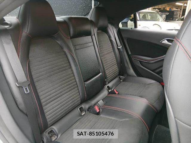 Mercedes Benz CLA-CLASS 2017-08 8743824-7