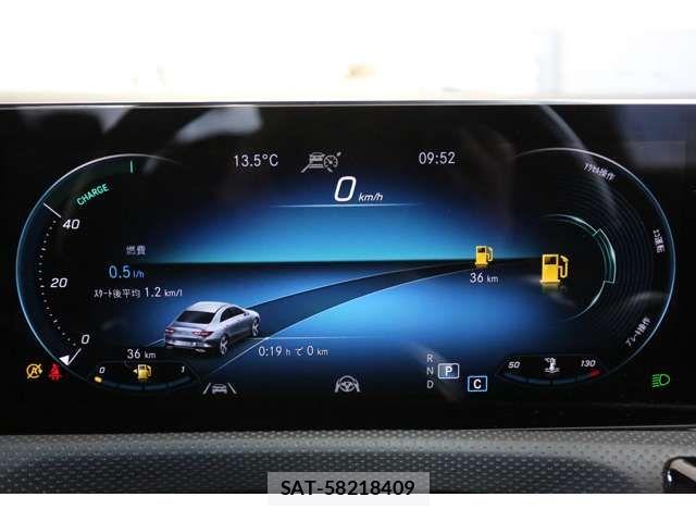 Mercedes Benz CLA-CLASS 2022-01 8830240-15