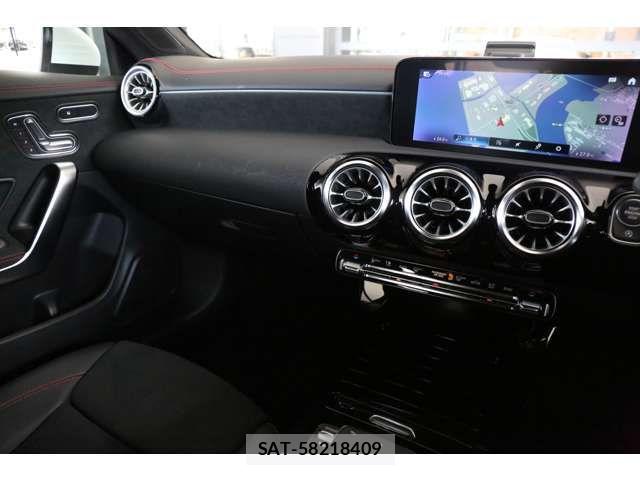 Mercedes Benz CLA-CLASS 2022-01 8830240-17