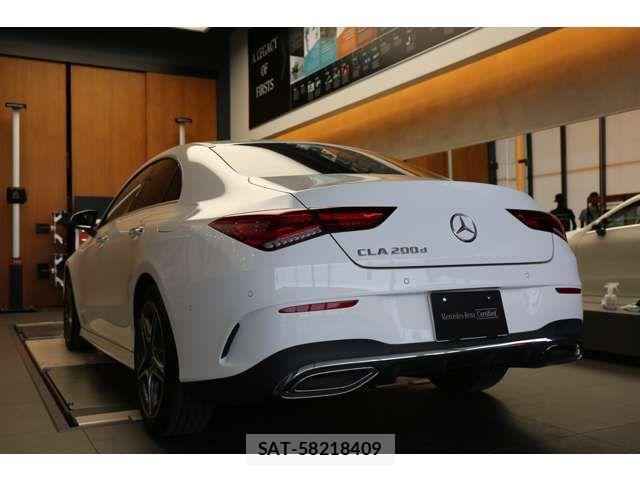 Mercedes Benz CLA-CLASS 2022-01 8830240-6