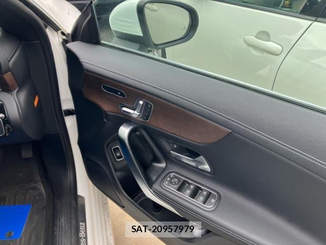 Mercedes Benz CLA-CLASS 2023-03 8830239-14