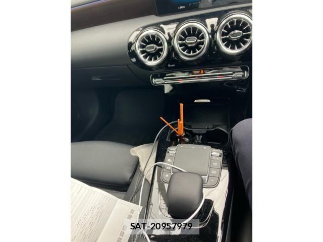 Mercedes Benz CLA-CLASS 2023-03 8830239-15