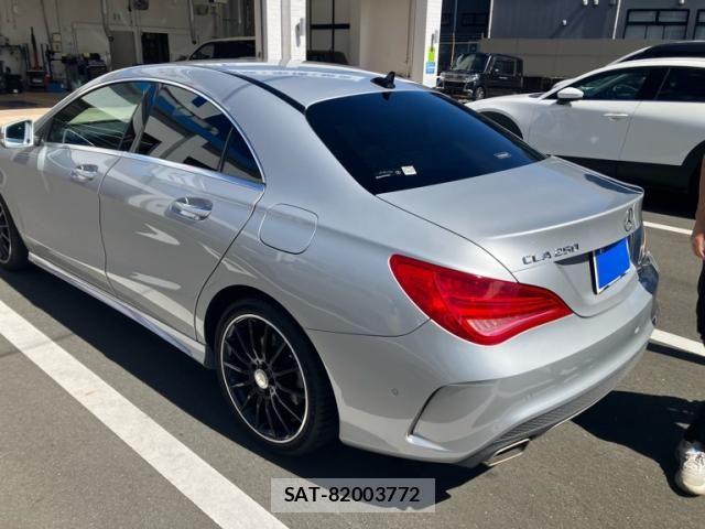 Mercedes Benz CLA-CLASS 2016-01 8871422-9