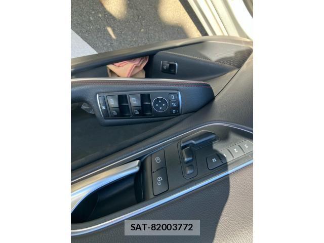 Mercedes Benz CLA-CLASS 2016-01 8871422-16