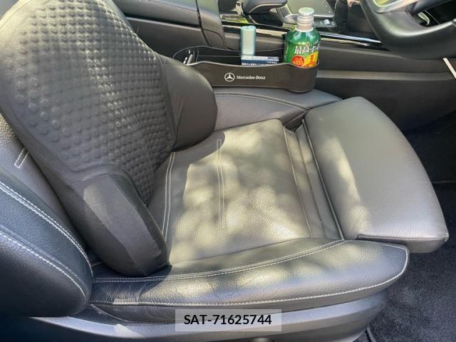 Mercedes Benz CLA-CLASS 2020-03 8880712-8
