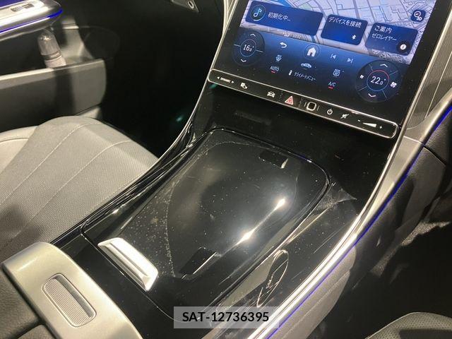 Mercedes Benz CLE-Class 2024-08 7617978-9