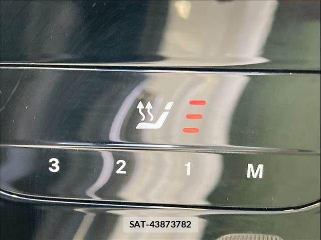 Mercedes Benz CLE-Class 2024-07 8627649-6