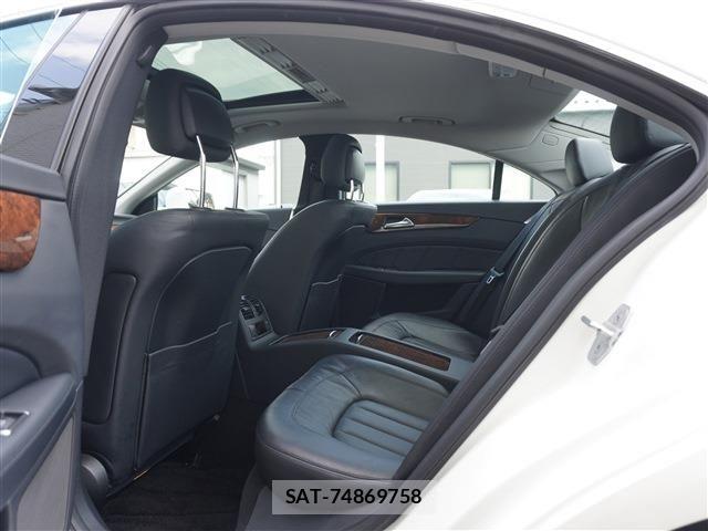 Mercedes Benz CLS-CLASS 2011-10 5871775-10