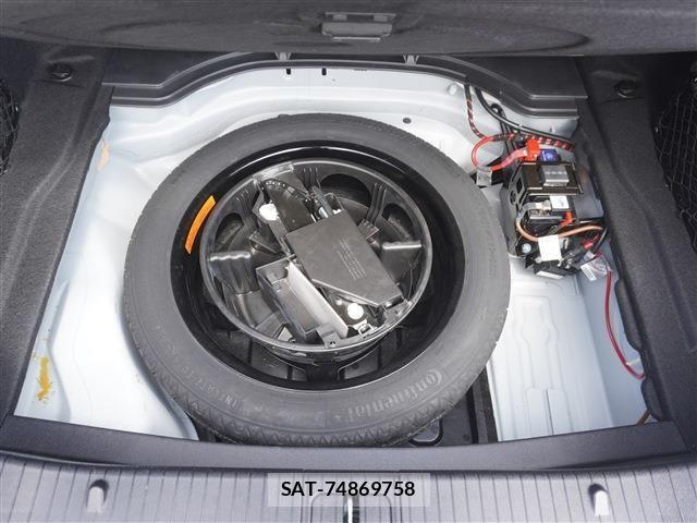 Mercedes Benz CLS-CLASS 2011-10 5871775-17