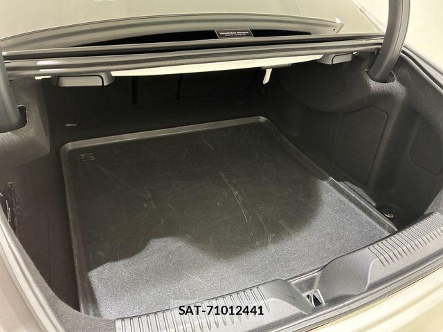 Mercedes Benz CLS-CLASS 2018-10 7617981-18