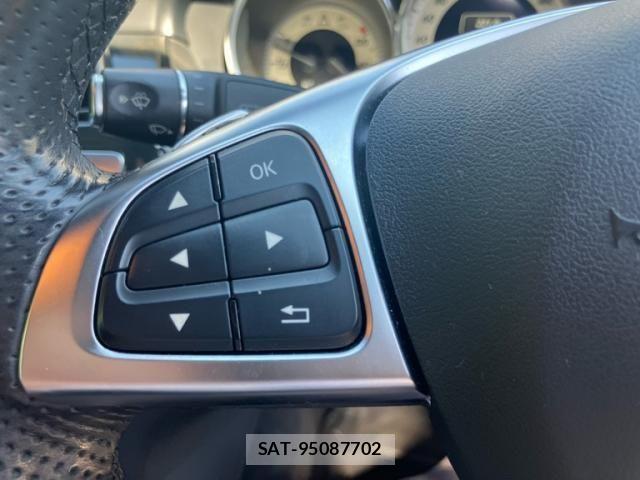 Mercedes Benz CLS-CLASS 2015-11 7617979-12