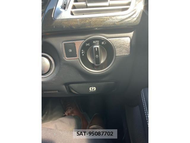 Mercedes Benz CLS-CLASS 2015-11 7617979-22