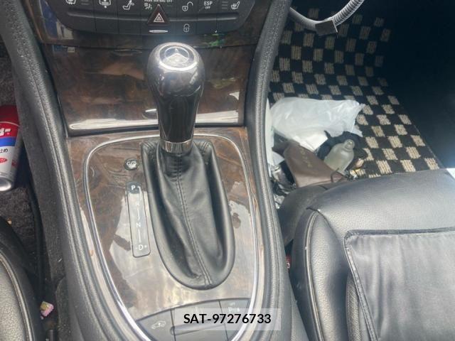 Mercedes Benz CLS-CLASS 2005-10 7877682-17