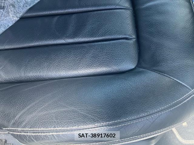 Mercedes Benz CLS-CLASS 2015-08 8036674-11
