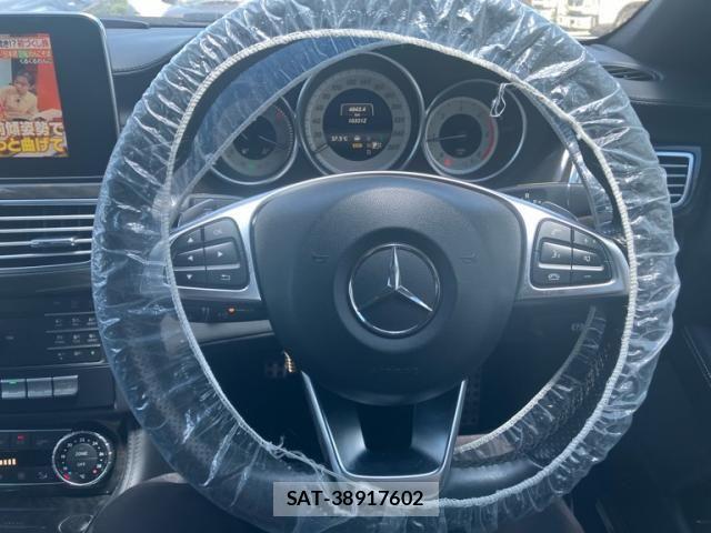 Mercedes Benz CLS-CLASS 2015-08 8036674-12