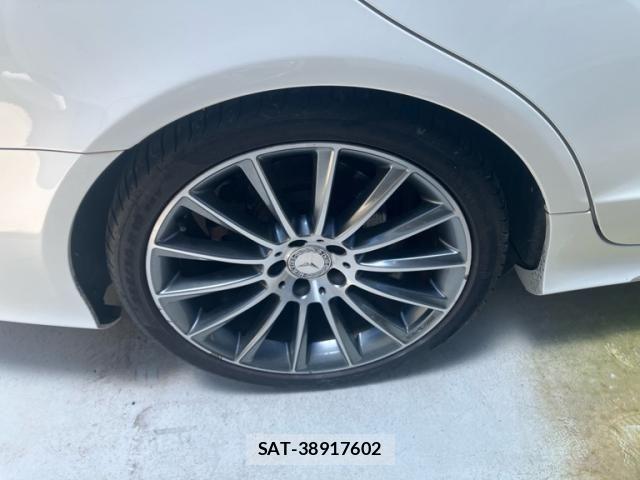 Mercedes Benz CLS-CLASS 2015-08 8036674-5