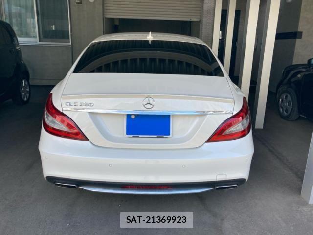 Mercedes Benz CLS-CLASS 2014-11 8100364-8