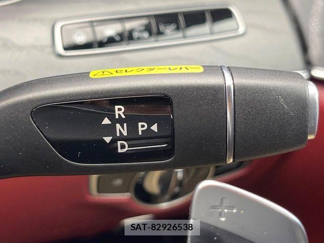 Mercedes Benz CLS-CLASS 2019-04 8100365-11
