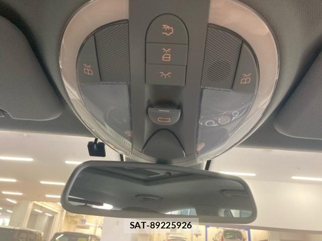Mercedes Benz CLS-CLASS 2009-12 8245870-14